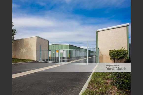 Lm Storage 320 Montgomery Avenue Oxnard Rentcafe