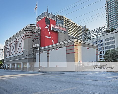 Storage Units for Rent available at 3300 NE 2Nd Avenue, Miami, FL 33137