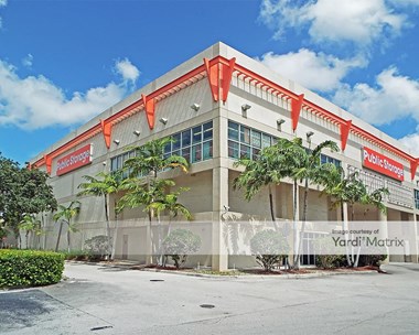 Self Storage Units in Hialeah, FL - RENTCafé