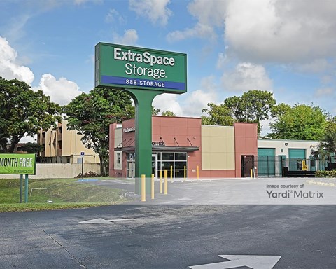 Storage Units for Rent available at 8890 SW 72Nd Street, Miami, FL 33173