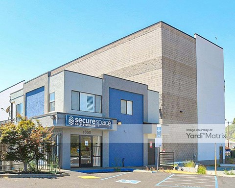 Storage Units for Rent available at 1250 Benicia Road, Vallejo, CA 94591