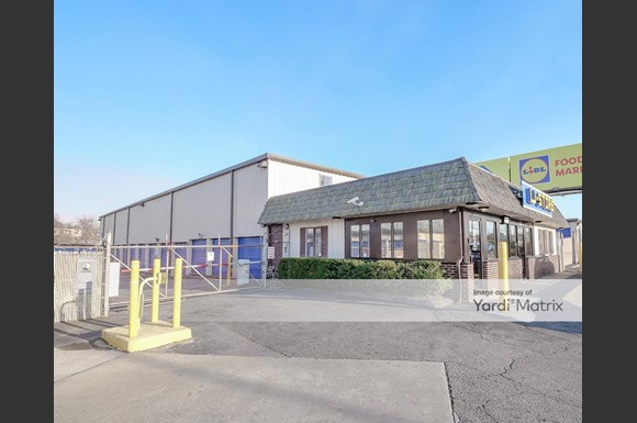 Clinton Self Storage 1423 East 900 Road Lawrence Rentcafe