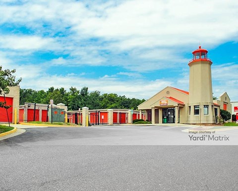 Storage Units for Rent available at 13798 Telegraph Road, Woodbridge, VA 22192