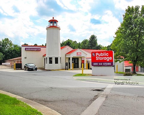 Storage Units for Rent available at 14215 Minnieville Road, Dale City, VA 22193