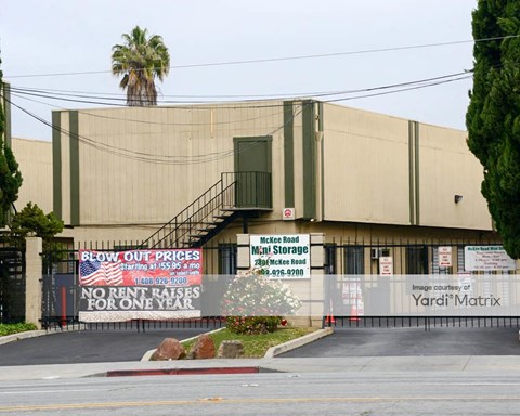 Storage Units for Rent available at 2801 Mckee Road, San Jose, CA 95127