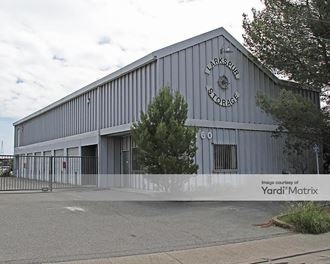 Storage Units for Rent available at 2160 Redwood Hwy, Greenbrae, CA 94904