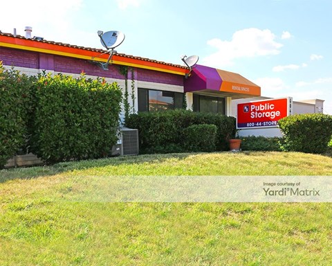 Storage Units for Rent available at 6041 Sunrise Vista Drive, Citrus Heights, CA 95610