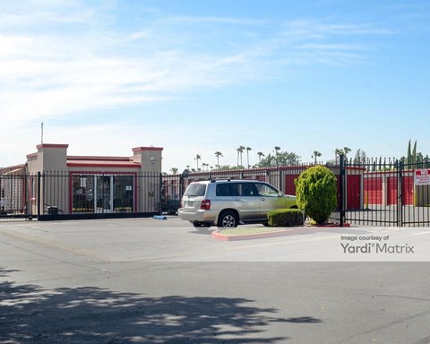 Storage Units for Rent available at 6310 Stockton Blvd, Sacramento, CA 95824