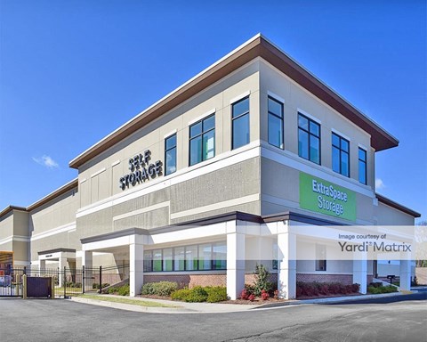 Storage Units for Rent available at 2350 Ronald Reagan Pkwy, Snellville, GA 30078