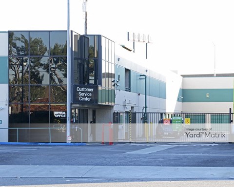 Storage Units for Rent available at 7392 Garden Grove Blvd, Westminster, CA 92683