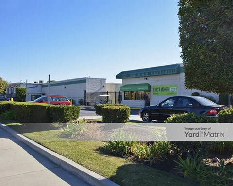 Storage Units for Rent available at 3592 Cerritos Avenue, Los Alamitos, CA 90720