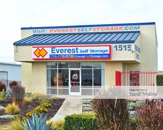 Storage Units for Rent available at 1515 South State College Blvd, Anaheim, CA 92806