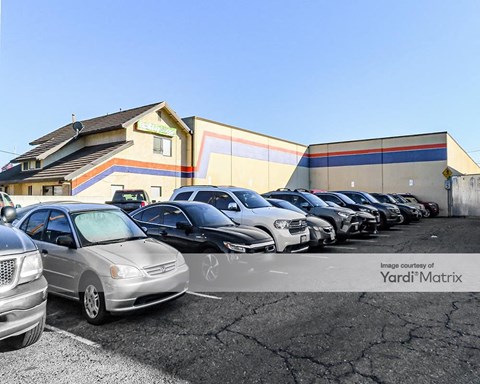 Storage Units for Rent available at 8160 East Rosecrans Avenue, Paramount, CA 90723