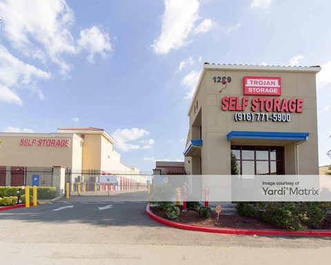 Storage Units for Rent available at 1299 Baseline Road, Roseville, CA 95747