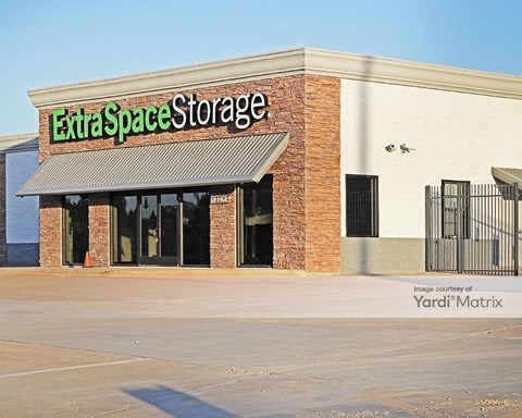 Storage Units for Rent available at 5104 14Th Street, Plano, TX 75074