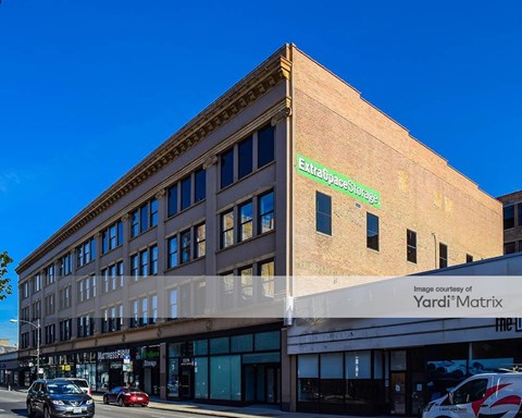Storage Units for Rent available at 1300 North Ashland Avenue, Chicago, IL 60622