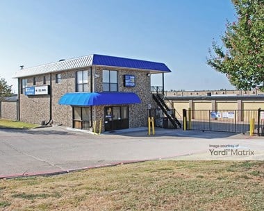 Storage Units for Rent available at 2233 Franklin Drive, Mesquite, TX 75150 Photo Gallery 1