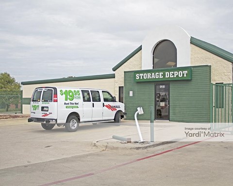 Storage Units for Rent available at 1201 South Loop 288, Denton, TX 76205