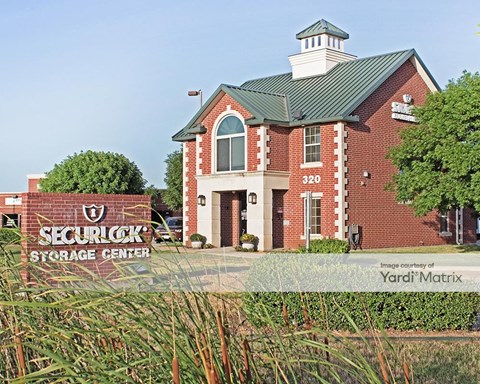 Storage Units for Rent available at 320 Texas 121, Coppell, TX 75019