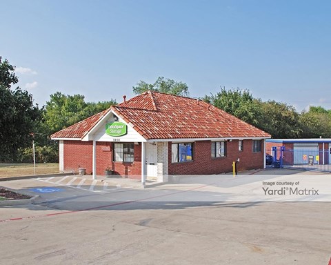 Storage Units for Rent available at 3950 Gus Thomasson Road, Mesquite, TX 75150