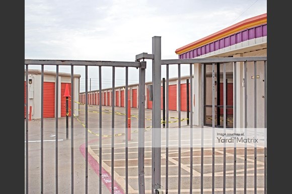 Public Storage 3500 East 14th Street Plano Rentcafe