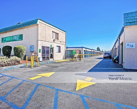 Storage Units for Rent available at 318 North Vincent Avenue, Covina, CA 91722