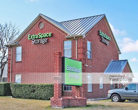 Storage Units for Rent available at 5575 Davis Blvd, North Richland Hills, TX 76180