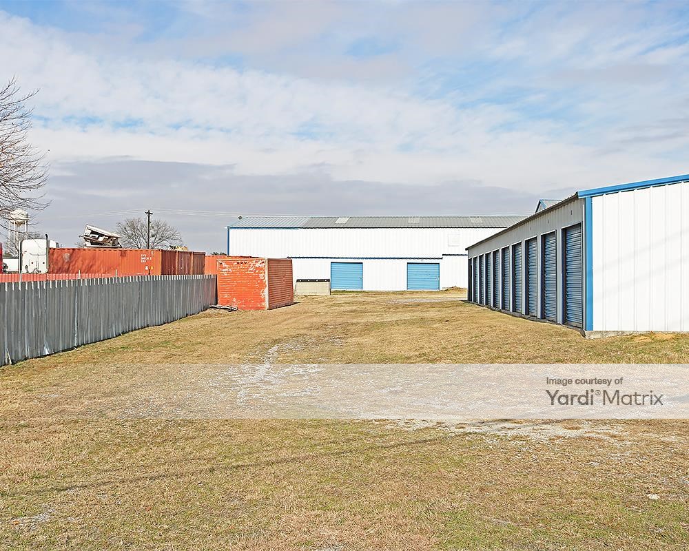 Self Storage Units Kelseyville Ca Eagle S Nest Self Storage