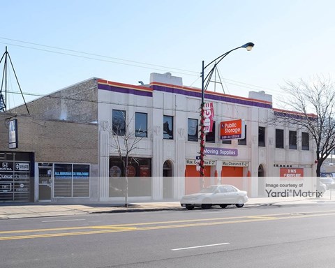 Storage Units for Rent available at 5733 North Broadway Street, Chicago, IL 60660