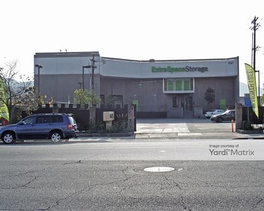 Storage Units for Rent available at 6527 San Fernando Road, Glendale, CA 91201 Photo Gallery 1