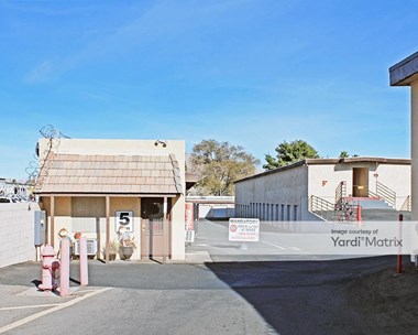 Storage Units for Rent available at 4675 Boulder Hwy, Las Vegas, NV 89121 Photo Gallery 1