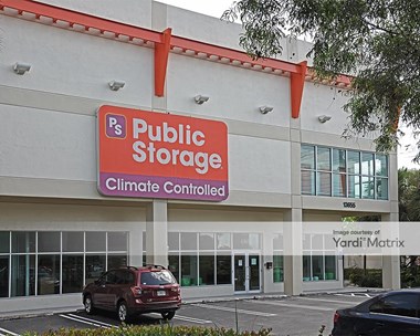 Storage Units for Rent available at 13655 SW 42Nd Street, Miami, FL 33175 - Photo Gallery 1