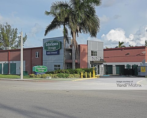 Storage Units for Rent available at 8900 NW 12Th Street, Miami, FL 33172