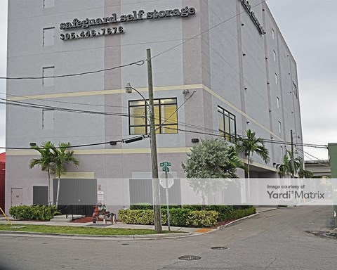 Storage Units for Rent available at 2650 SW 28Th Lane, Coconut Grove, FL 33133