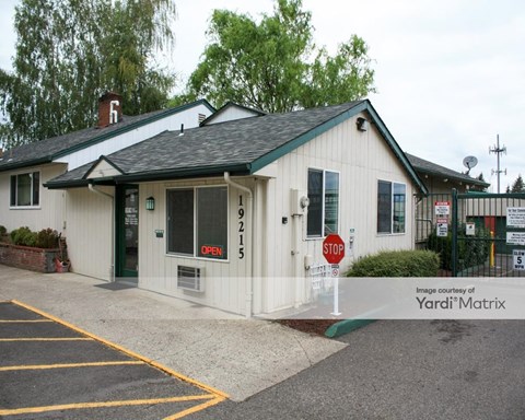 Storage Units for Rent available at 19215 NE Halsey Street, Gresham, OR 97230