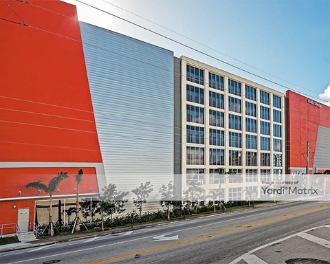 Storage Units for Rent available at 300 NW 36Th Street, Miami, FL 33127