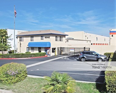 Storage Units for Rent available at 16842 South Harbor Blvd, Fountain, CA 92708 Photo Gallery 1
