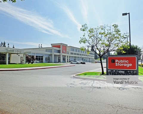 Storage Units for Rent available at 2200 East Mcfadden Avenue, Santa Ana, CA 92705