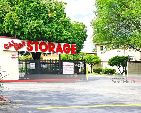 Storage Units for Rent available at 26869 Mission Blvd, Hayward, CA 94544