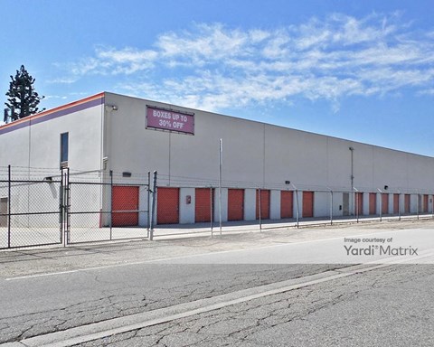 Storage Units for Rent available at 8200 Balboa Blvd, Van Nuys, CA 91406