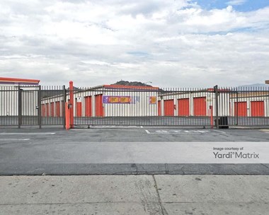 Storage Units for Rent available at 9036 Glenoaks Blvd, Sun Valley, CA 91352 - Photo Gallery 1