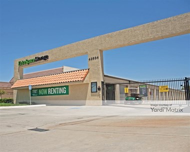 Storage Units for Rent available at 42654 10Th Street West, Lancaster, CA 93534