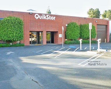 Storage Units for Rent available at 6615 Valjean Avenue, Van Nuys, CA 91406
