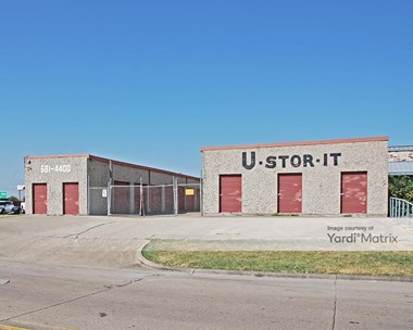 Storage Units for Rent available at 2421 East US Highway 80, Mesquite, TX 75150 Photo Gallery 1