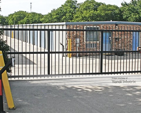 Storage Units for Rent available at 1624 FM 66, Waxahachie, TX 75167