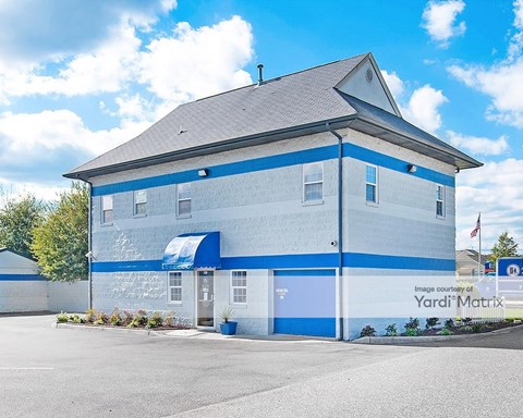 Storage Units for Rent available at 1136 Kempsville Road, Chesapeake, VA 23320