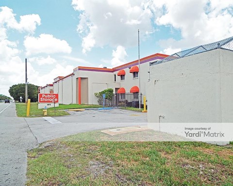 Storage Units for Rent available at 1875 NW 167Th Street, Miami Gardens, FL 33056