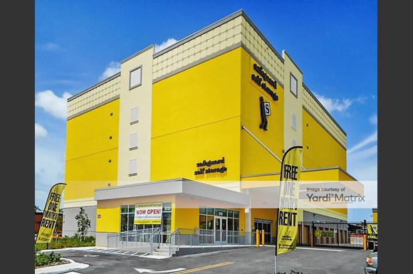 Safeguard Self Storage 3725 Nw 27th Avenue Miami Rentcafe