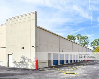 Storage Units for Rent available at 8785 State Road 70, Bradenton, FL 34202