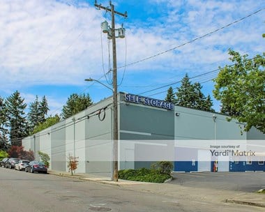 Storage Units for Rent available at 3116 NE 130Th Street, Seattle, WA 98125 Photo Gallery 1